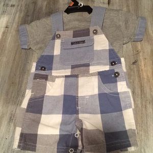 Baby boys “Calvin Klein” short overall set NWOT